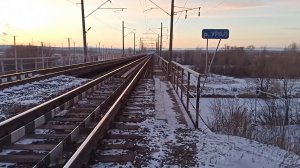 Магнитогорск, окраина промзоны и железнодорожная ветка через мост реки Урал (27.11.2021)