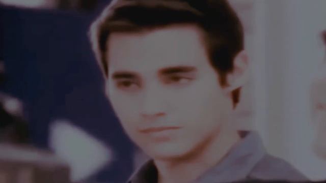 Виолетта и Леон(Violetta y Leon) || Он в неё верил смотреть онлайн