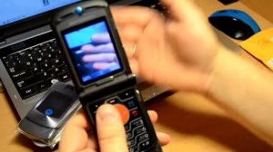 Мои посылки из Китая № 70 (Motorola Razer V3, брелок с фонариком)