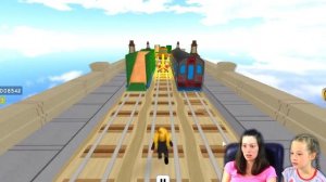 НОВЫЙ Subway Surfers в ROBLOX! Побег от ПОЛИЦИИ Стали человеком пауком