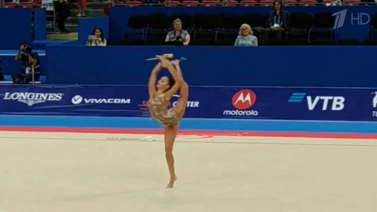 Третье по счету золото завоевали Дина и Арина Аверины на Чемпионате мира по художественной гимнас...