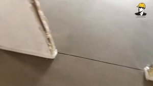 Процесс выполнения полусухой стяжки в квартире