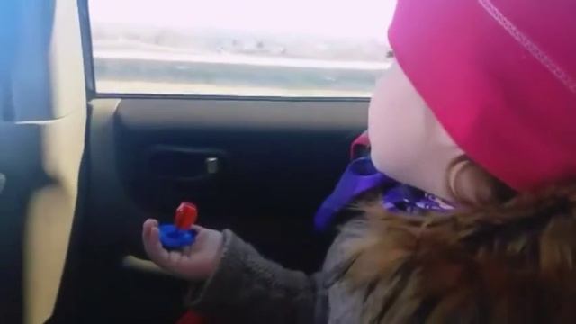 Рассуждаем, что все люди едят СОСКИ, все люди любят СОСКИ🤣🤣 смотреть онлайн