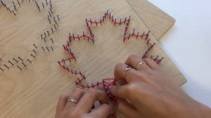 Осенние листья в технике стринг-арт