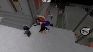 ЗИЗЗИ против ЗАРАЖЕНИЯ у СВИНОК ПИГГИ на 100 человек в Роблокс! Побег ZIZZY в Roblox Piggy but 100