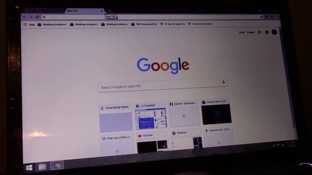 Cricut - Downloading free fonts tutorial from dafont.com to design space смотреть онлайн