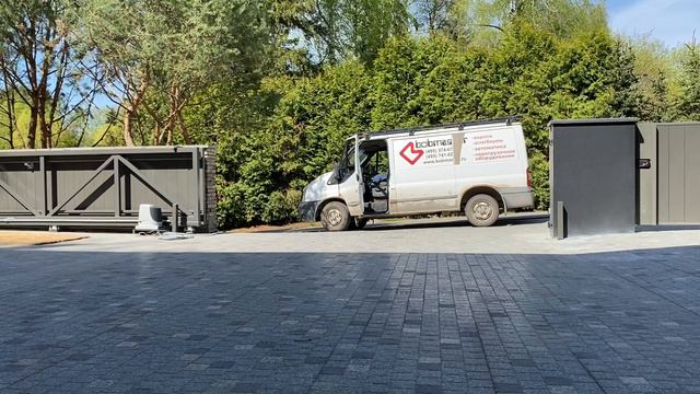 Телескопические ворота обшитые алюминиевым листом