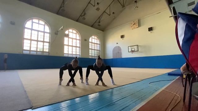 VLOG. В зале поселились крабы?! смотреть онлайн