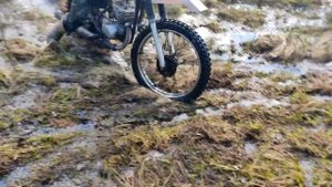 Восход 3м 01 и питбайк Kayo 140 в болоте