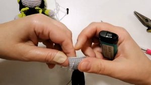 Установка глаз на безопасном креплении. Setting eyes on a secure mount.