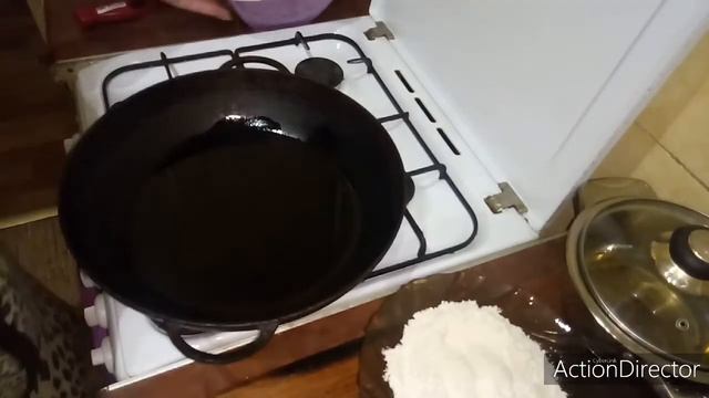 Холодная закуска！Жареные кабачки с помидором и сыром. смотреть онлайн