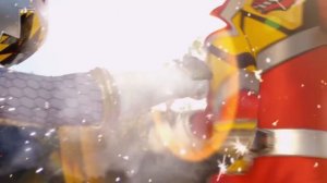 Silver Ranger in Power Rangers Dino Super Charge | Episodes 10-20 | Power Rangers Official