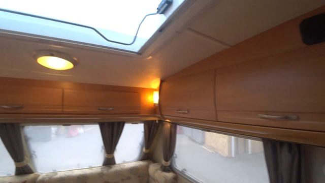 Обзор семейного каравана Swift Archway Hartwell 2005г выпуска смотреть онлайн