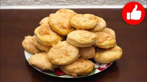 ЧТО ГОТОВИТЬ, КОГДА ЖИВЕШЬ НА МИНИМАЛКУ? ПРОСТОЕ И БЫСТРОЕ ПЕЧЕНЬЕ НА СМЕТАНЕ, ОЧЕНЬ ВКУСНО