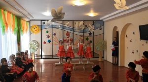 Подготовительная группа танец Варенька