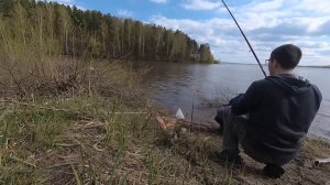 Рыбалка на Сурском водохранилище. Донки, поплавок.