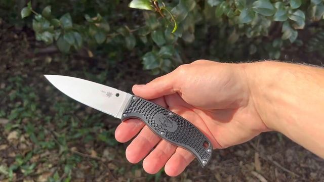 Spyderco Enuff 2. Instant Classic. Perfect Lightweight Outdoor Fixed Blade. смотреть онлайн