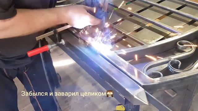Как приварить каплевидную петлю к воротам
