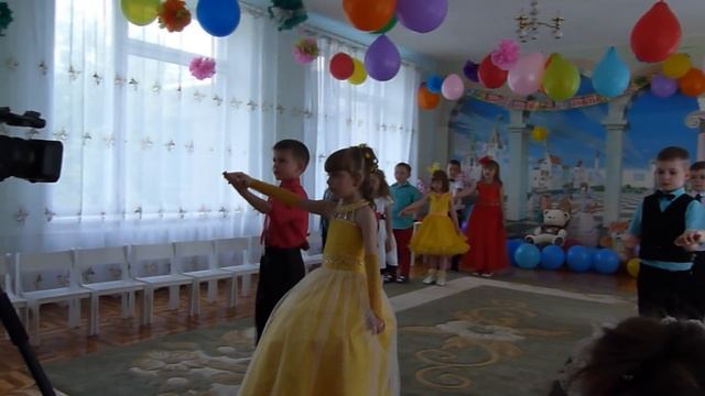 ДО СВИДАНИЯ ДЕТСКИЙ САД! ВЫПУСКНОЙ В ДЕТСКОМ САДУ! смотреть онлайн