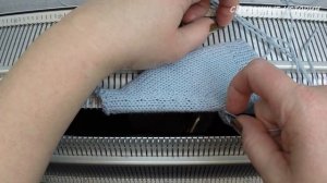 V-образный вырез. Как рассчитать, связать и обработать