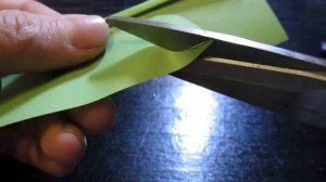 Как сделать стебель с листочком своими руками.Оригами.