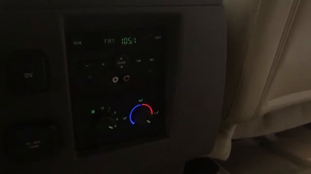 2012 Ford Expedition EL XLT смотреть онлайн