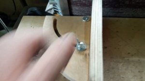 шлифовальный станок из ручной шлифмашинки.