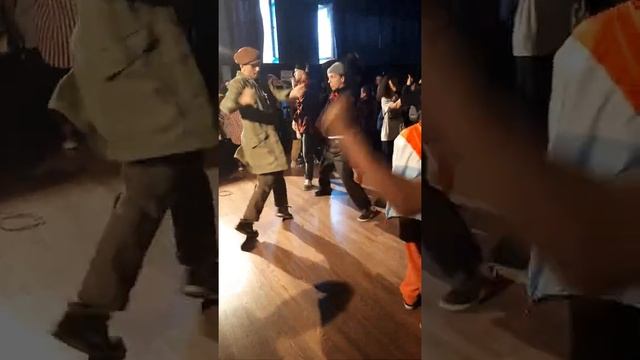 BATTLE 0,33 6 мая 2018 Ankoo Tadj MC Sazone смотреть онлайн