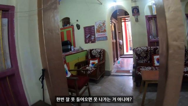 🇮🇳 바라나시 한달살이 방을 구해보자 I 대환장 물가 폭등 [인도여행 2]