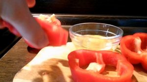 Яичница в сладком перце. Как приготовить вкусную яичницу