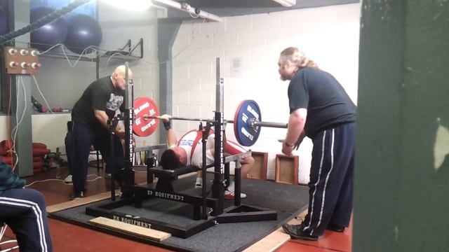 Rhys 115kg 2nd Bench смотреть онлайн