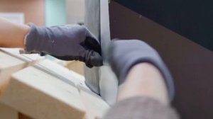 Фартук дымохода плоскогубцами и молотком за 2 часа