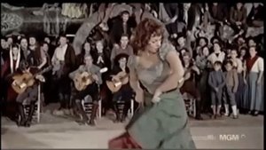 SOPHIA LOREN BAILA FLAMENCO - FLAMENCO DANCE