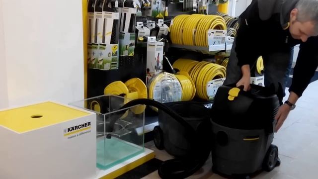 может ли сгореть пылесос Karcher NT 35/1 всасывая воду / vacuum cleaner NT 35/1 смотреть онлайн