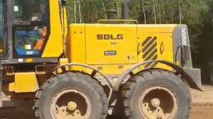 Автогрейдер sdlg g9220 в работе