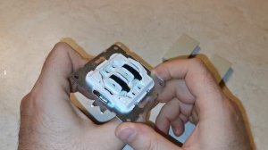 Дёшево делаем импульсный выключатель из LK60