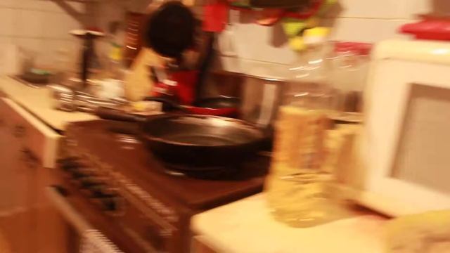 ГОТОВИМ НОВОГОДНИЕ КОТЛЕТЫ 2018! НЯМ-НЯМ! смотреть онлайн