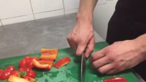 Как быстро нарезать перец