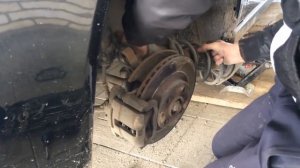 Установка пружин с занижением.Торусы R-15 Приора)))