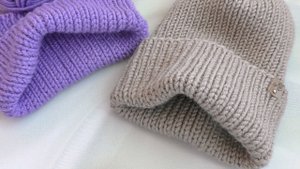 Подготовка к сезону шапок. Планирую расширить ассортимент аксессуаров. Вязание на заказ и на продажу