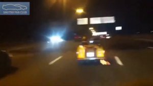 Эрик Давидыч гоняет с ветерком по Москве и Отжигает