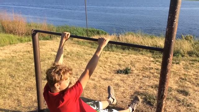 КАК НАУЧИТЬСЯ ПОДТЯГИВАТЬСЯ НА ТУРНИКЕ С НУЛЯ ЗА 5 МИНУТ!? смотреть онлайн