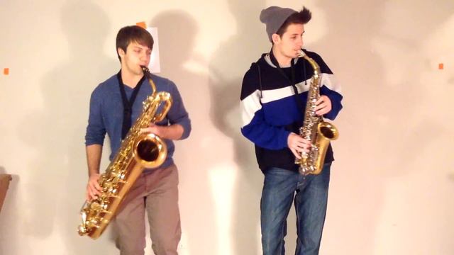 Shake It Off | Alto and Bari Sax Cover смотреть онлайн