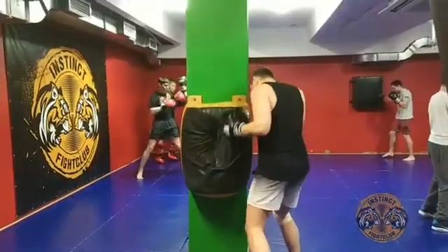 Тренировка в зале в Новогиреево смотреть онлайн