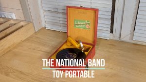 КАК ЕСТЬ (AS IS). Детский граммофон The National Band Toy Portable (Германия). Редкие фонографы