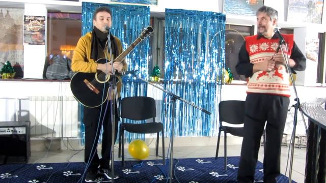 Квартирник "В кругу друзей.Новогодний" смотреть онлайн