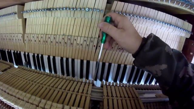 Настройщик Стаж работы 25 лет. Ремонт пианино своими руками
