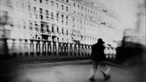 черно-белый город