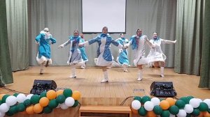 Коллектив "Северяночка" танец "Снег, снежок"