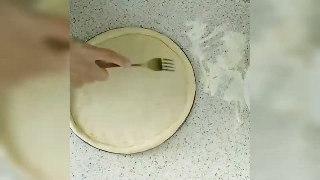 ?Пицца "Цезарь" с курицей ? смотреть онлайн